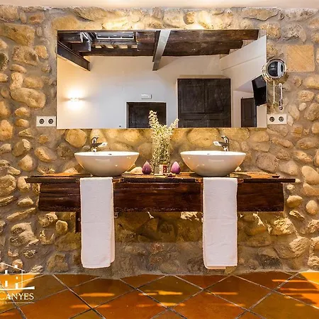 Masia Canyes & Country house